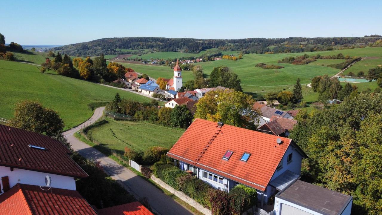 Ferienwohnungen Am Jura Вайсенберґ-ін-Байерн Екстер'єр фото